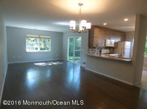 19 Commons Dr, Neptune Township, NJ 07753 photo 3