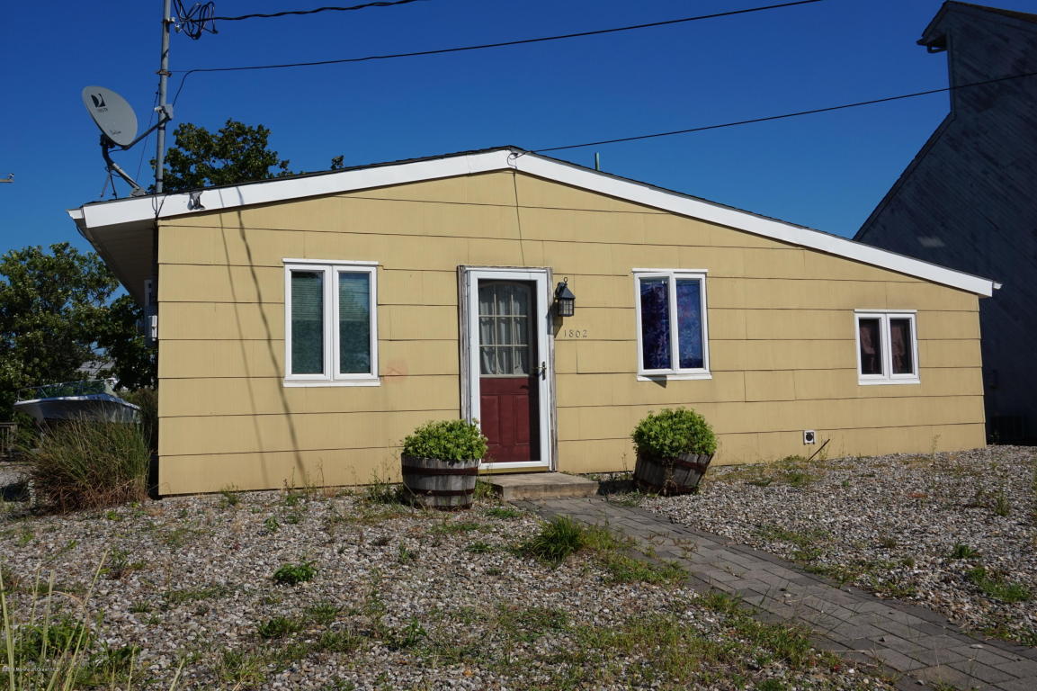 1802 Hawser Dr, Forked River, NJ 08731 photo 1