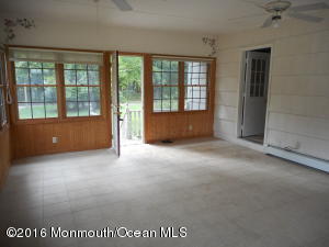 16 Johnson Ln, Jackson, NJ 08527 photo 6