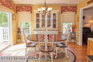 2 Braeside Ave, Middletown, NJ 07748 photo 8
