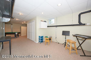2 Braeside Ave, Middletown, NJ 07748 photo 20