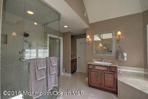 10 Trinity Pl, Warren, NJ 07059 photo 3