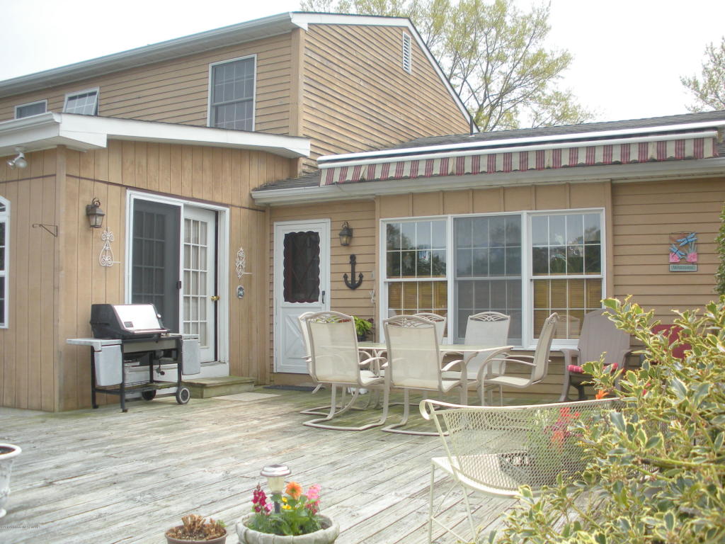 13 Dolphin Ct, Forked River, NJ 08731 photo 5