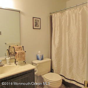 18 Mendon Dr, Howell, NJ 07731 photo 12