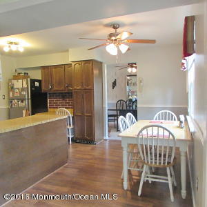 18 Mendon Dr, Howell, NJ 07731 photo 7
