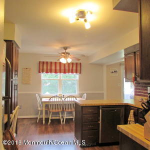 18 Mendon Dr, Howell, NJ 07731 photo 6