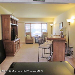 18 Mendon Dr, Howell, NJ 07731 photo 3