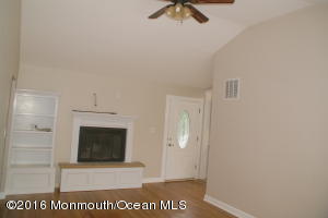 5 Crestview Dr, Hazlet, NJ 07730 photo 19