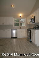 5 Crestview Dr, Hazlet, NJ 07730 photo 4