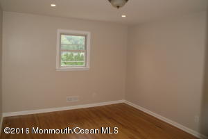 5 Crestview Dr, Hazlet, NJ 07730 photo 14