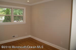 5 Crestview Dr, Hazlet, NJ 07730 photo 18