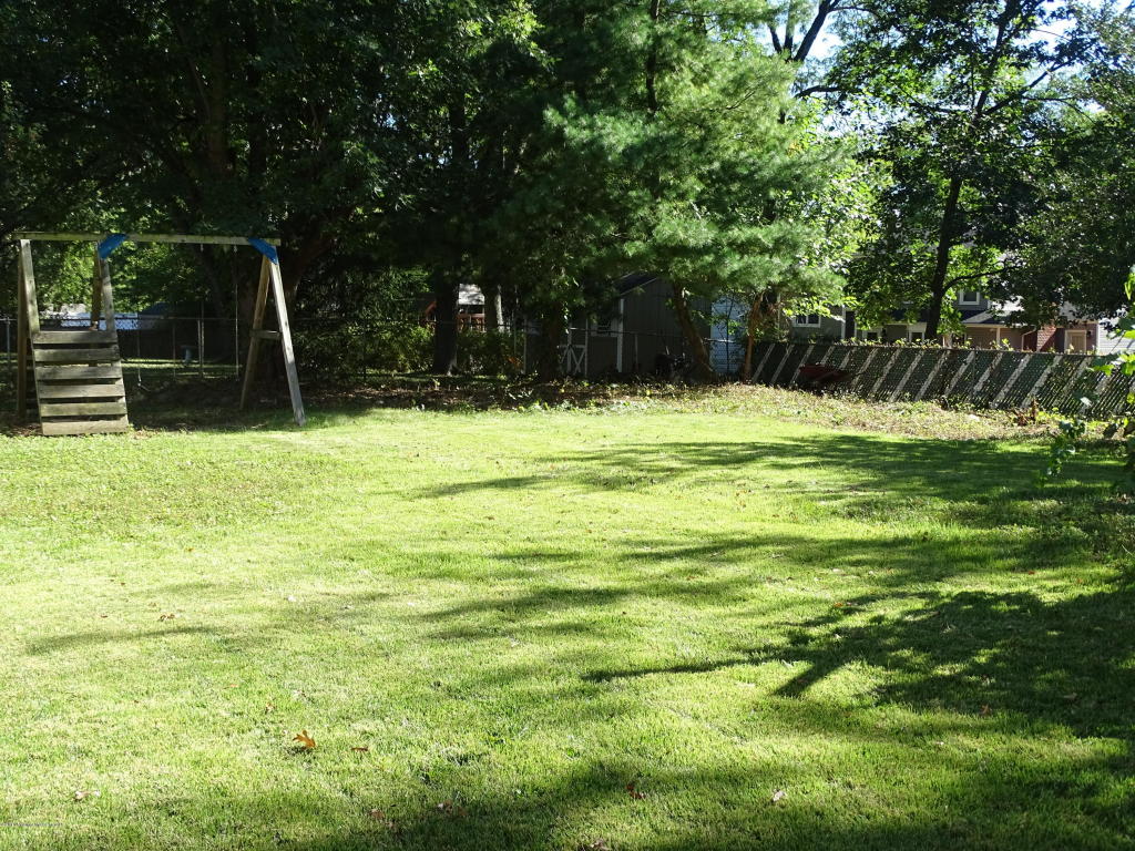 11 Daniel Dr, Matawan, NJ 07747 photo 11
