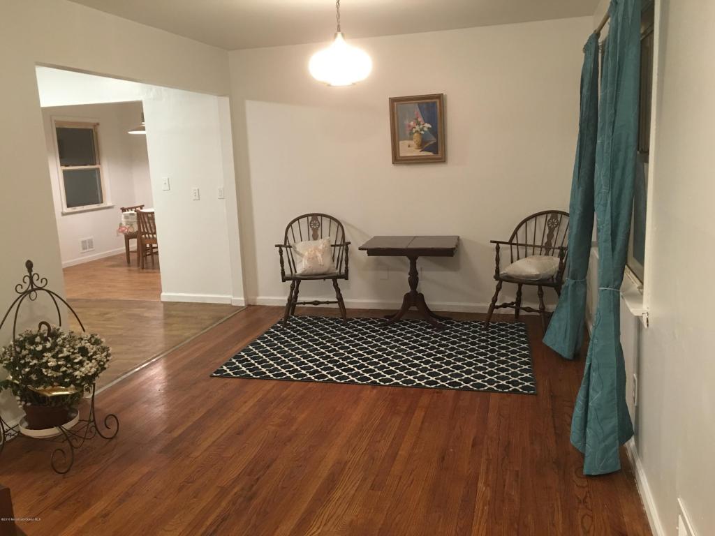 11 Daniel Dr, Matawan, NJ 07747 photo 4