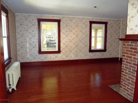 309 E Main St, Manasquan, NJ 08736 photo 7