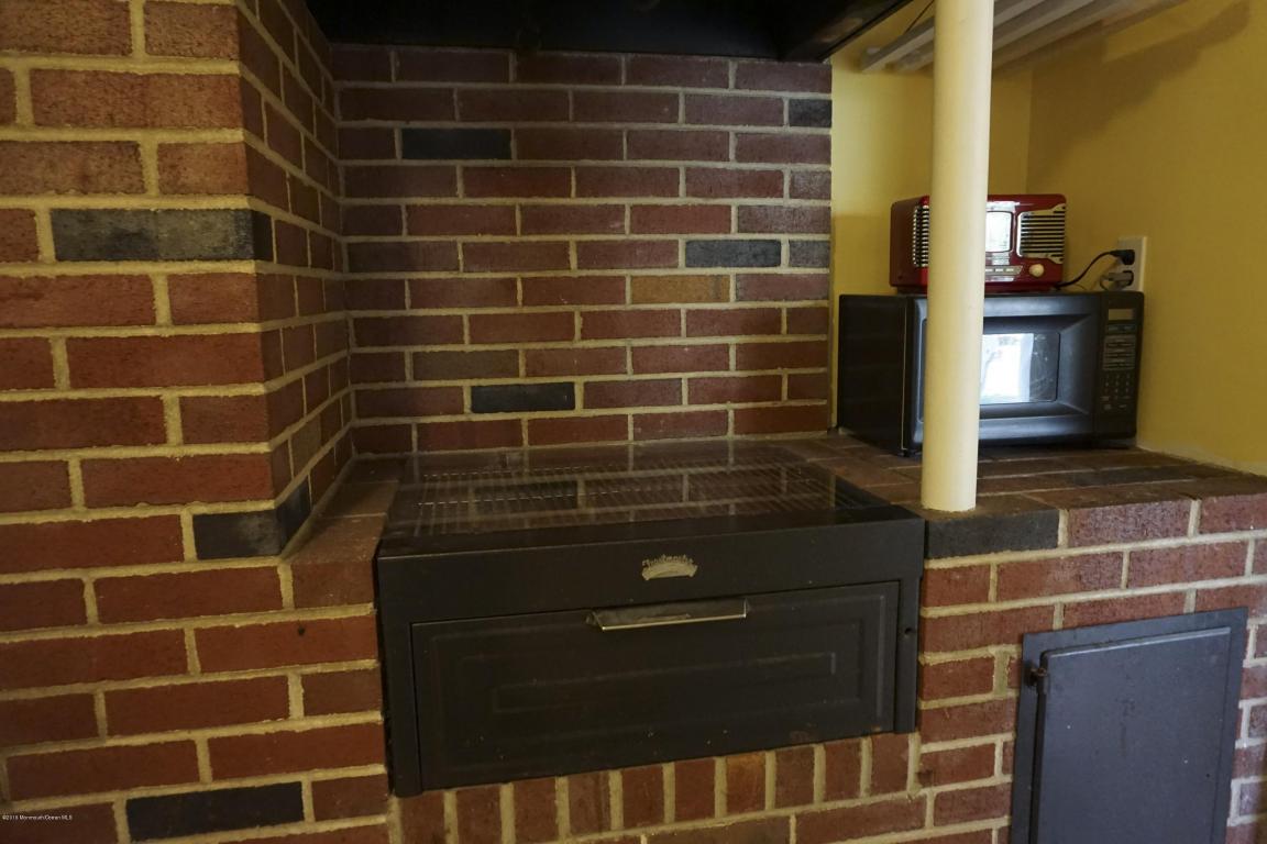 11 Franklin Ave, Middletown, NJ 07748 photo 9