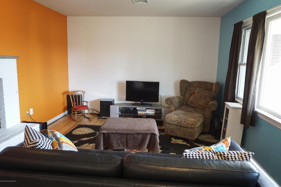 11 Franklin Ave, Middletown, NJ 07748 photo 5