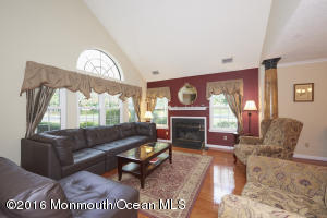 2 Rawson Cir, Ocean, NJ 07712 photo 4