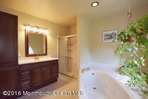 2 Rawson Cir, Ocean, NJ 07712 photo 18