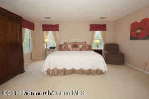 2 Rawson Cir, Ocean, NJ 07712 photo 17