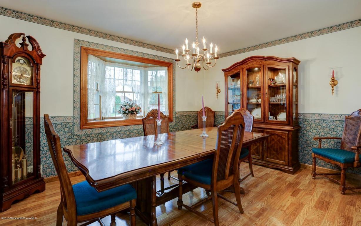 7 Rustic Ln, Matawan, NJ 07747 photo 13
