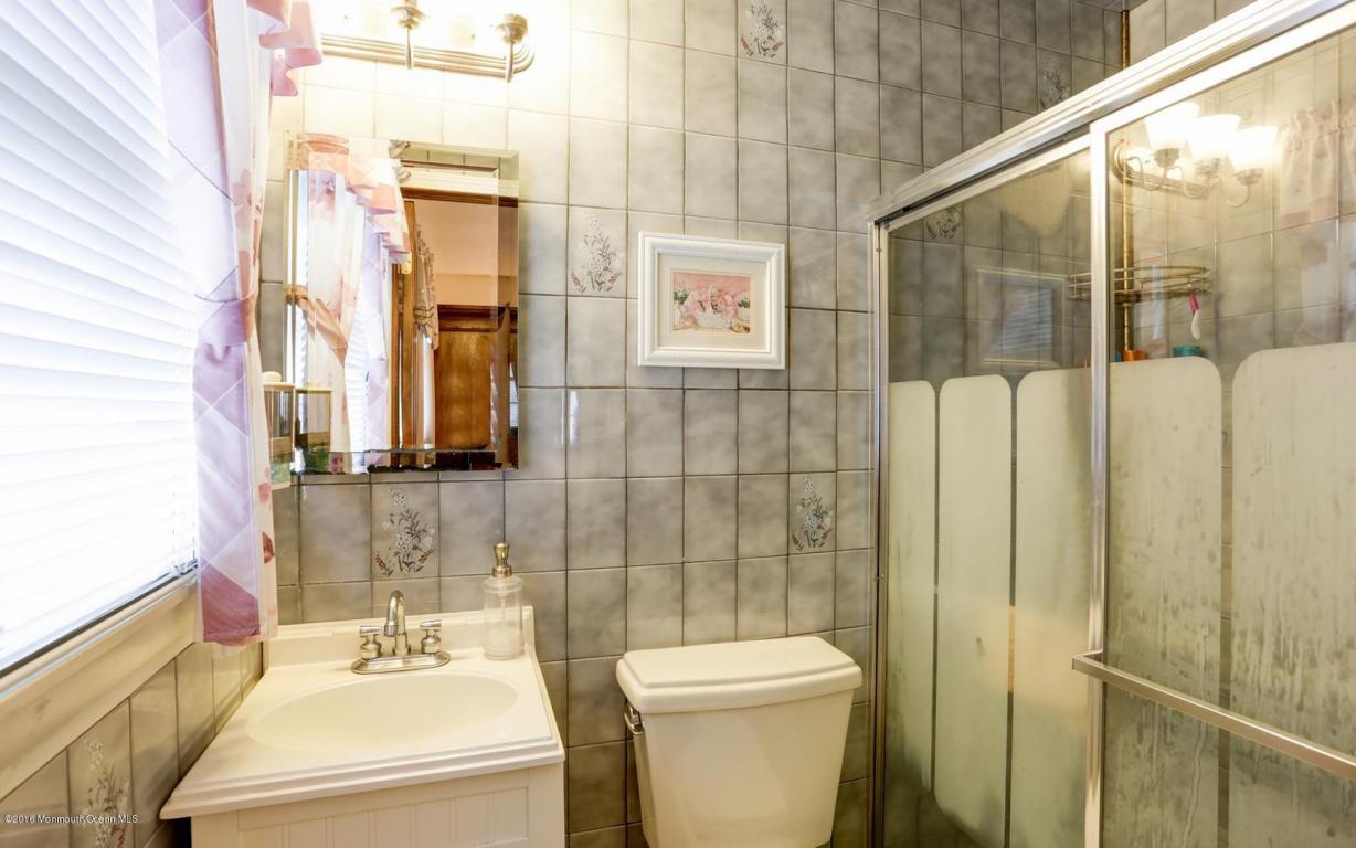 7 Rustic Ln, Matawan, NJ 07747 photo 21
