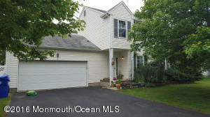 10 Red Maple Dr, Brick, NJ 08724 photo 1