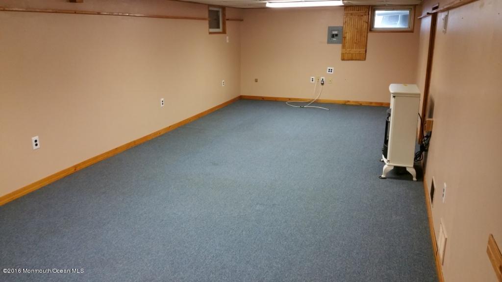 310 Midstreams Rd, Brick, NJ 08724 photo 13