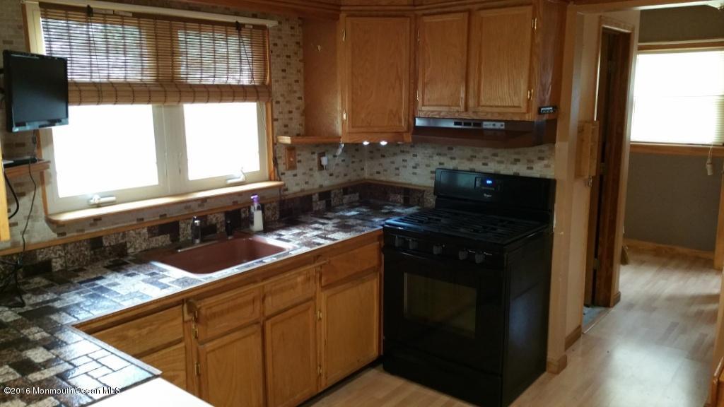 310 Midstreams Rd, Brick, NJ 08724 photo 4