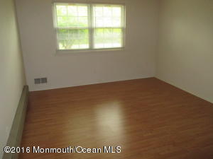 2 Skyline Dr, Brick, NJ 08724 photo 10
