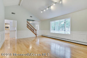 11 Thropp Rd, Forked River, NJ 08731 photo 3