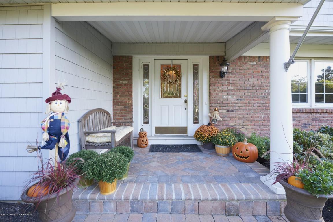 6 Decker Dr, Middletown, NJ 07748 photo 3