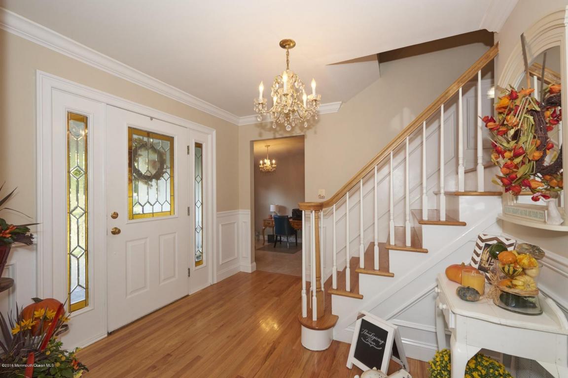 6 Decker Dr, Middletown, NJ 07748 photo 5