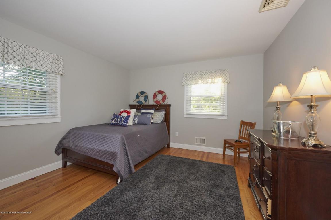 6 Decker Dr, Middletown, NJ 07748 photo 28