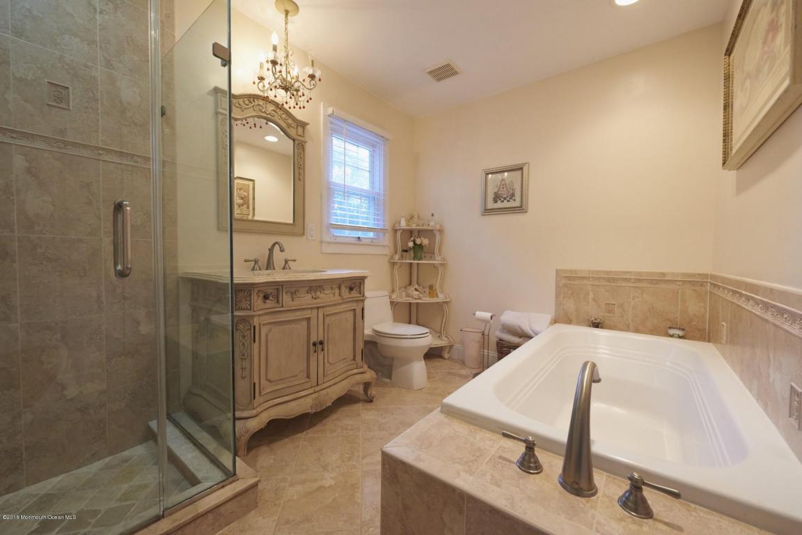 6 Decker Dr, Middletown, NJ 07748 photo 24