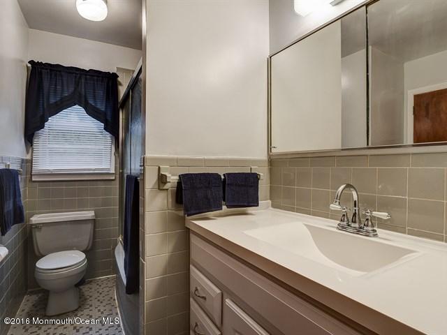 247 Cherry Tree Ln, Middletown, NJ 07748 photo 21