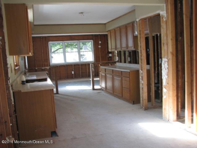 21 Spring Ave, Brick, NJ 08723 photo 6