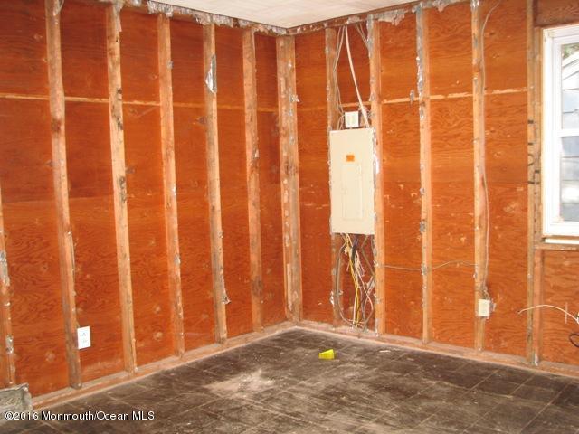 21 Spring Ave, Brick, NJ 08723 photo 10