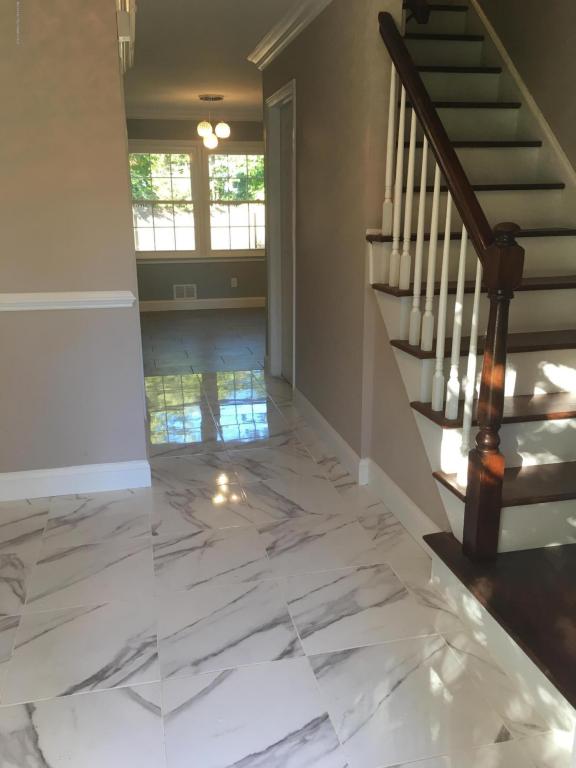 19 Leaf Ln, Matawan, NJ 07747 photo 4