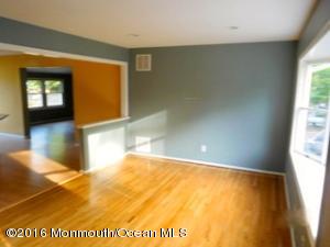 11 Blake Dr, Howell, NJ 07731 photo 2