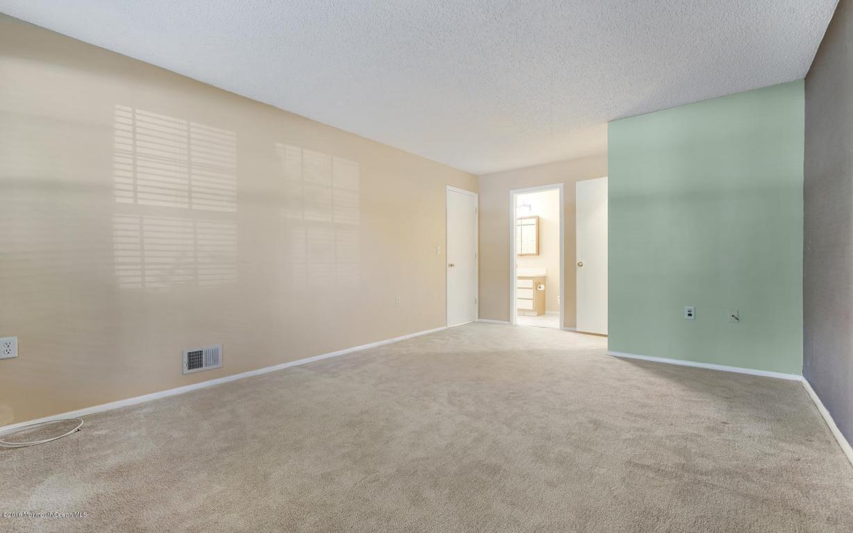 24 Eucalyptus, Jackson, NJ 08527 photo 13