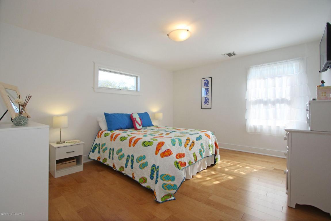 222 Beach Ave, Leonardo, NJ 07737 photo 18