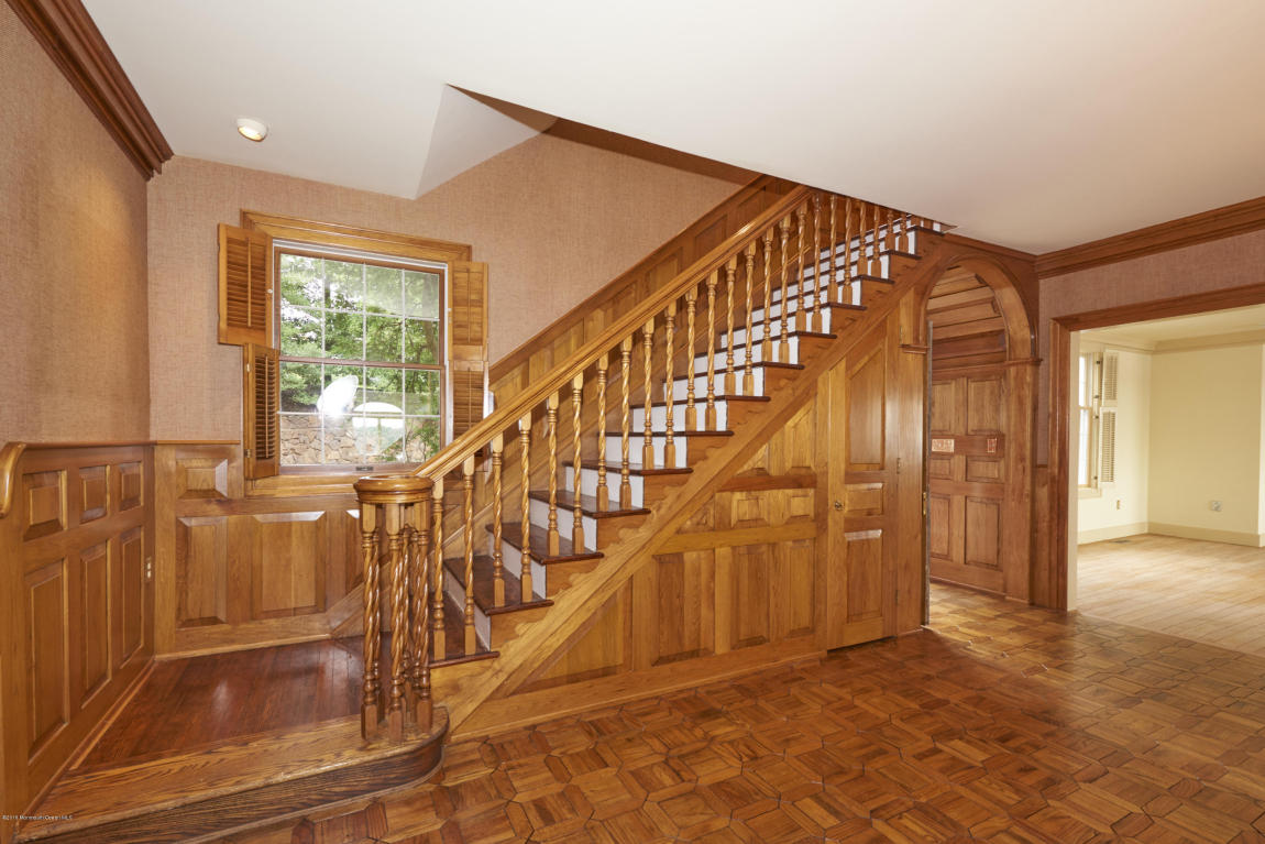 896 Navesink River Rd, Rumson, NJ 07760 photo 5