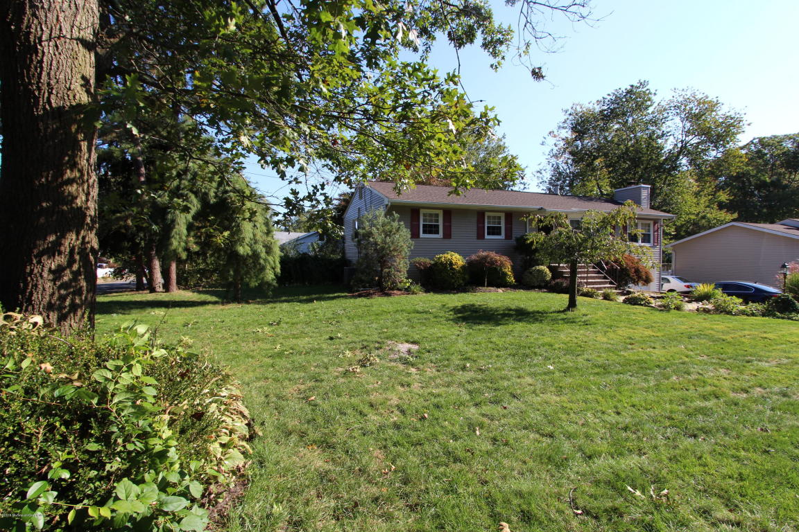 155 Walnut Dr, Brick, NJ 08724 photo 5