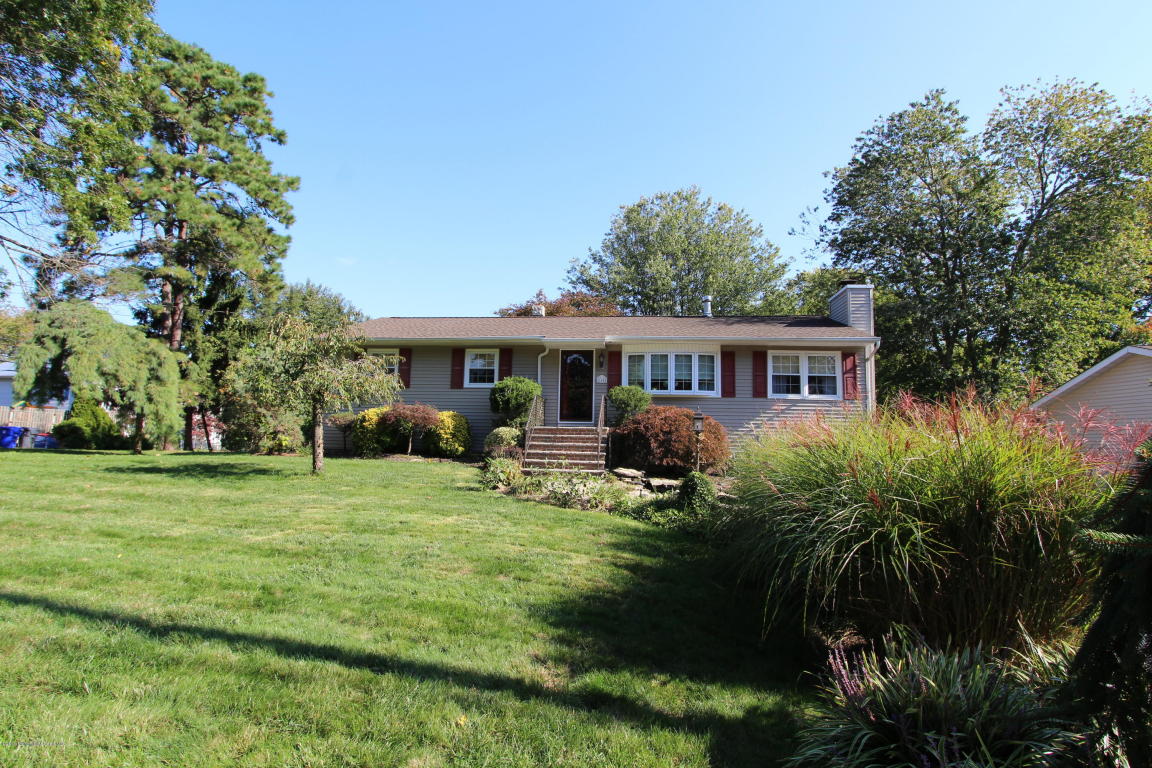 155 Walnut Dr, Brick, NJ 08724 photo 14
