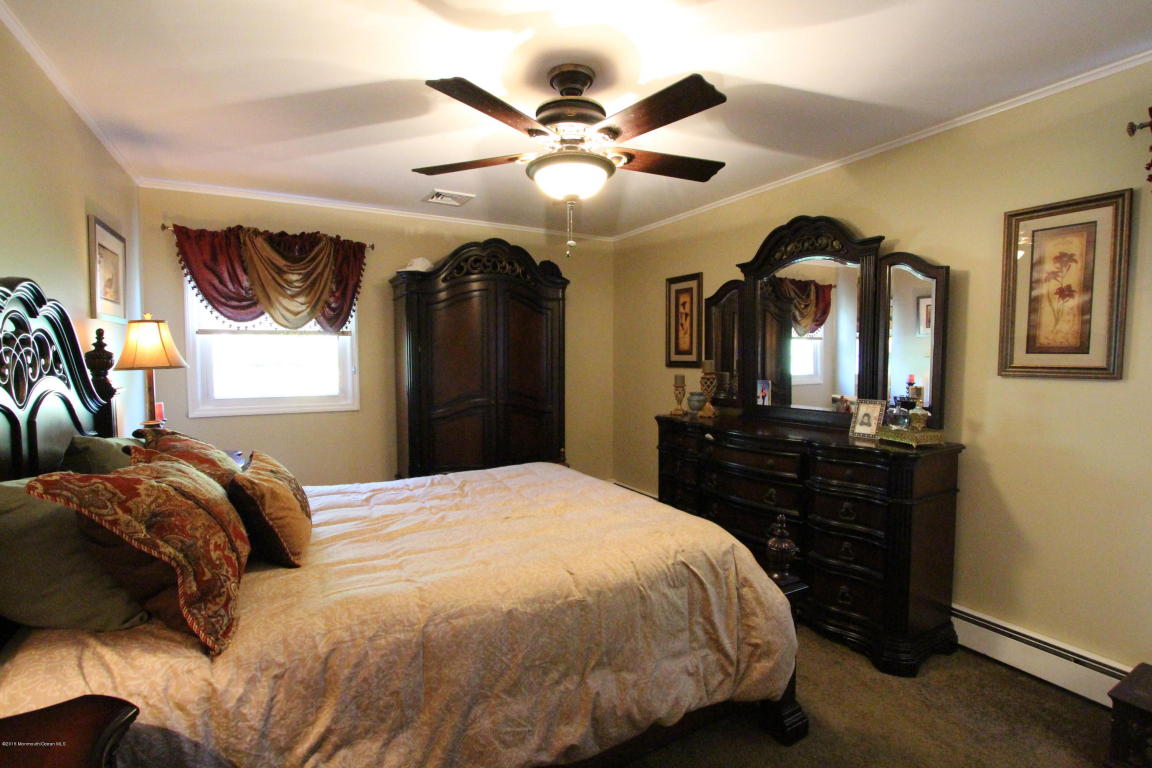 155 Walnut Dr, Brick, NJ 08724 photo 23