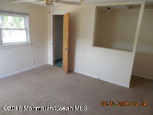 85 Truex Pl, Middletown, NJ 07748 photo 12
