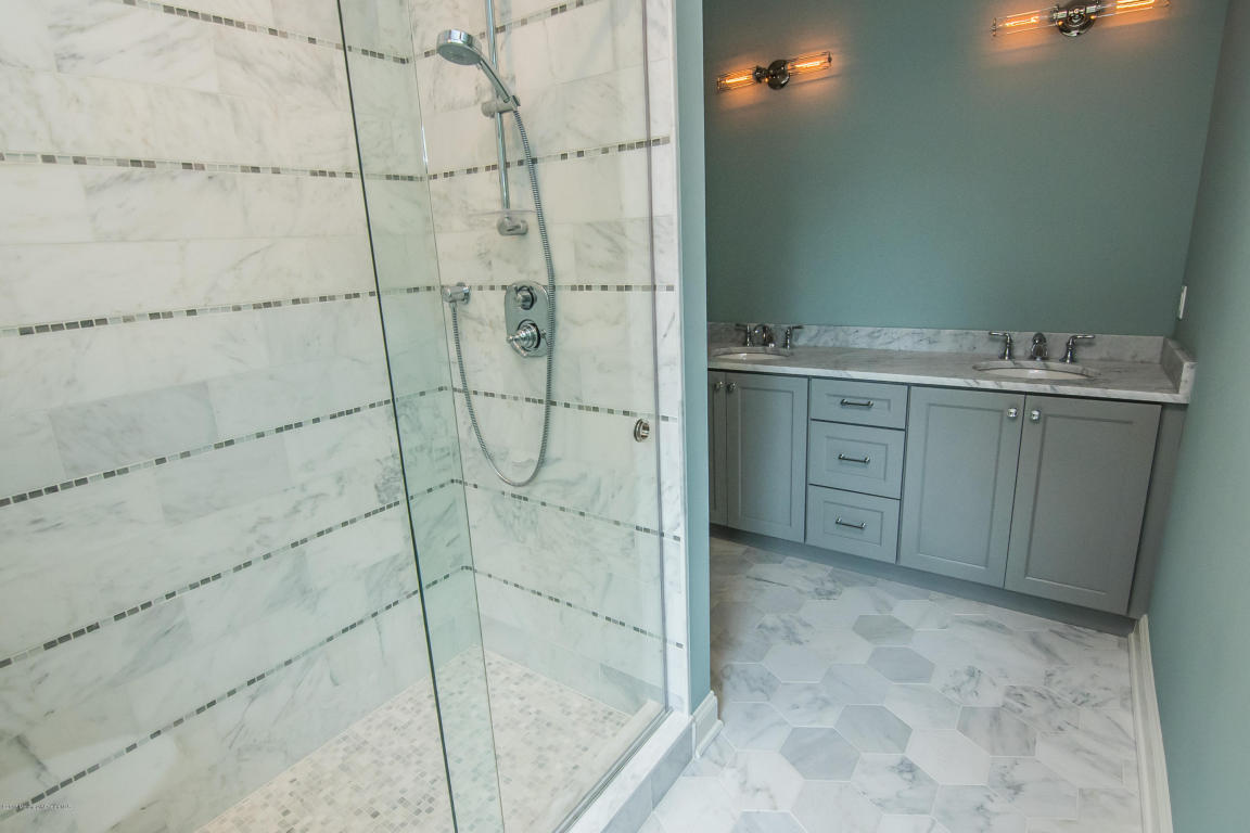 22 Center St, Rumson, NJ 07760 photo 25