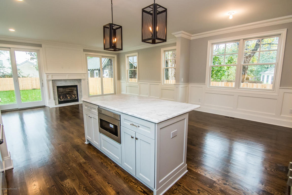 22 Center St, Rumson, NJ 07760 photo 12