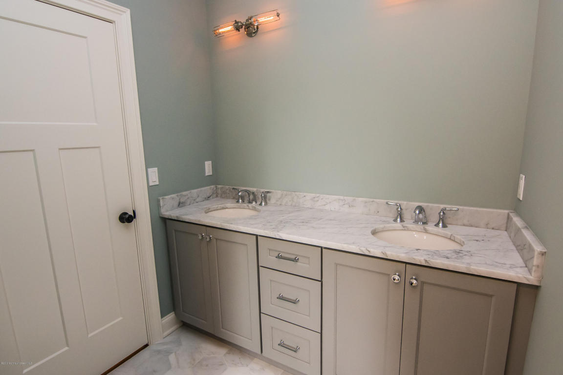 22 Center St, Rumson, NJ 07760 photo 22