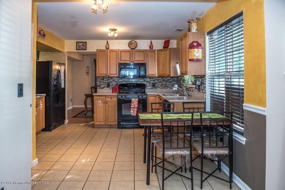 11 Sandy Point Dr, Brick, NJ 08723 photo 10